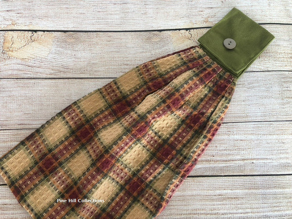 https://pinehillcollections.com/cdn/shop/files/CinnamonHangingTowel1PineHillCollections_600x.jpg?v=1682607865