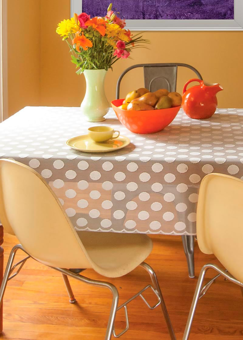 Polka Dot Tablecloth 58"x 84" Rectangle Heritage Lace