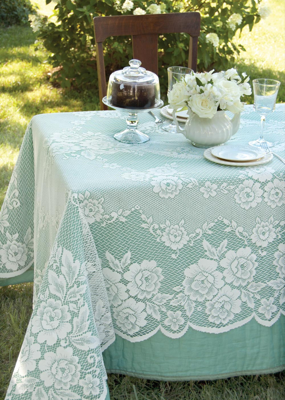 Victorian Rose Rectangle White Polyester Tablecloth